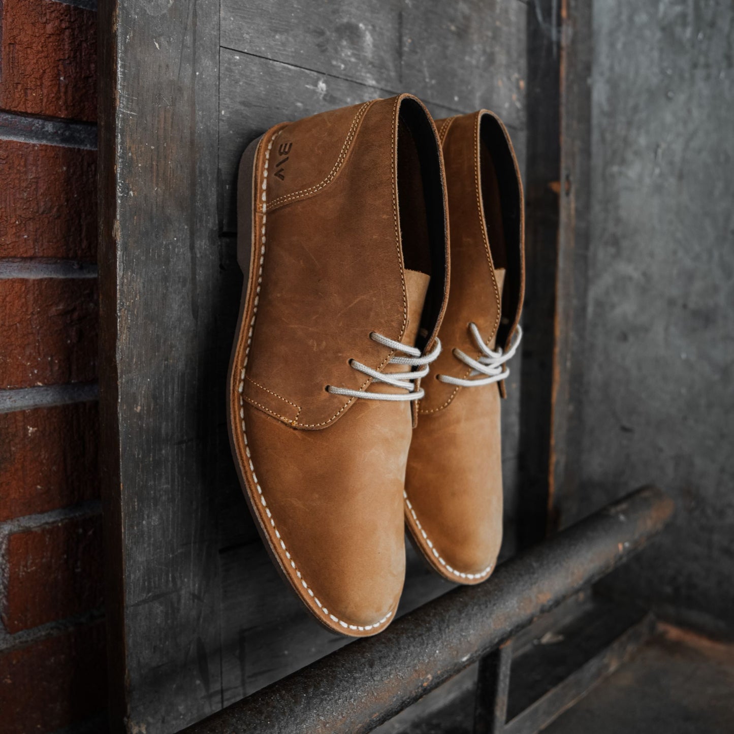 The Classic Vellie - Brown